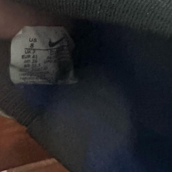 Nike tempo soccer cleats barely worn - Picture 5 of 5